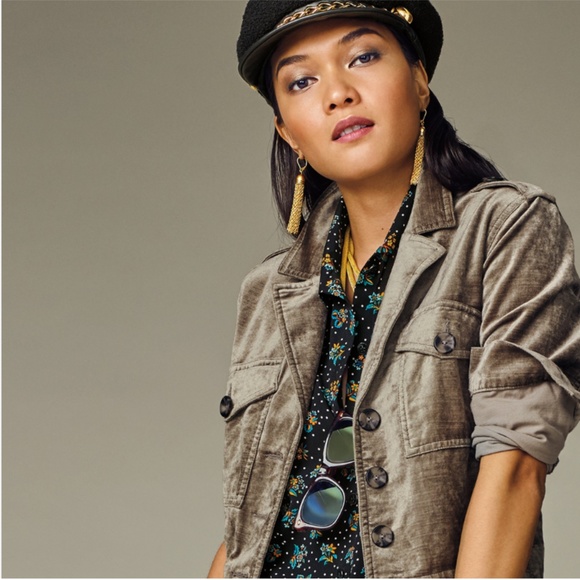 CAbi Jackets & Blazers - ✨NWOT✨ CAbi ‘Sunday Topper’ Jacket - Sz S